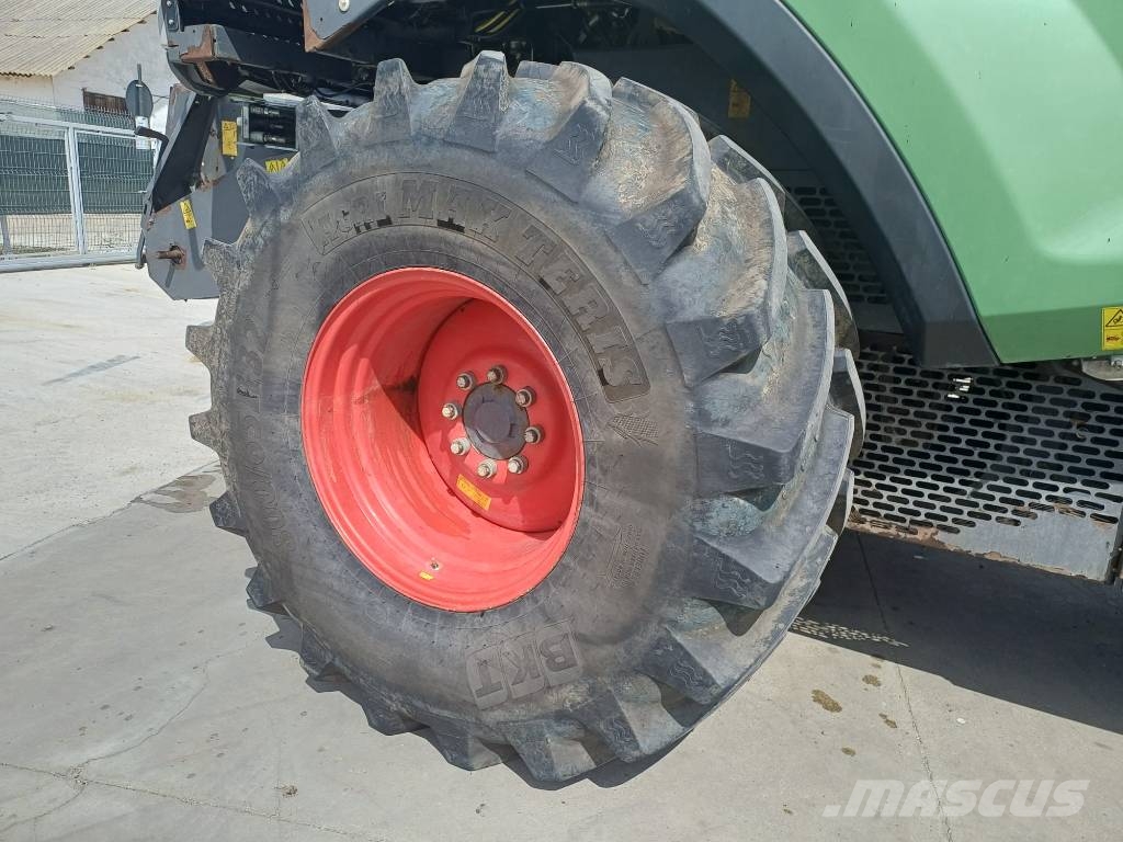 Fendt 6335 C حصادات