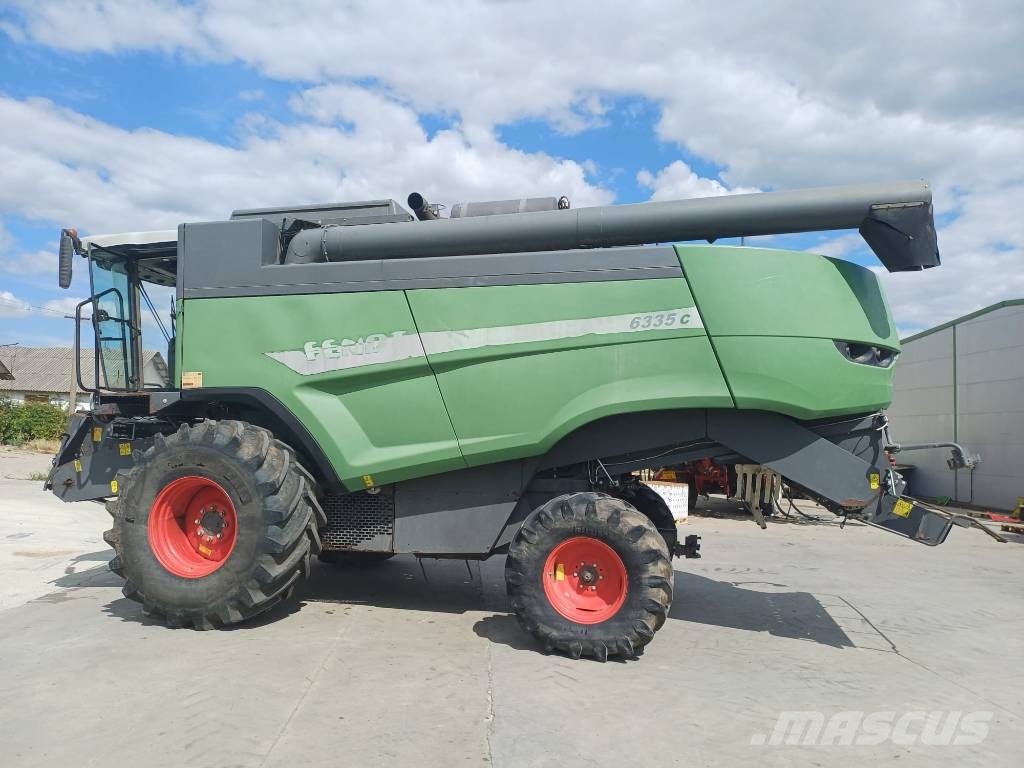 Fendt 6335 C حصادات