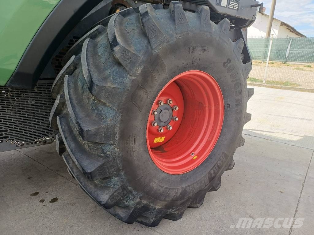Fendt 6335 C حصادات