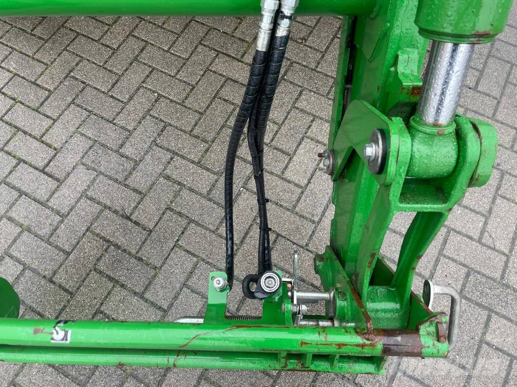 John Deere M 6120 4X4 Трактора