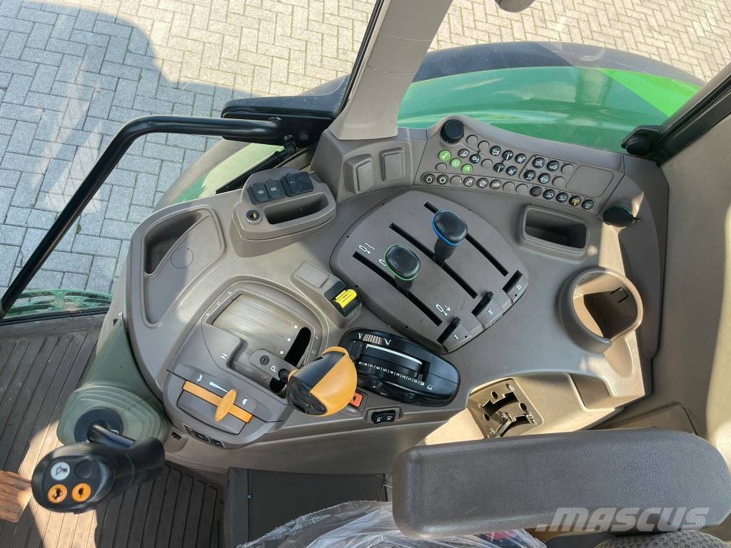 John Deere M 6120 4X4 Трактора
