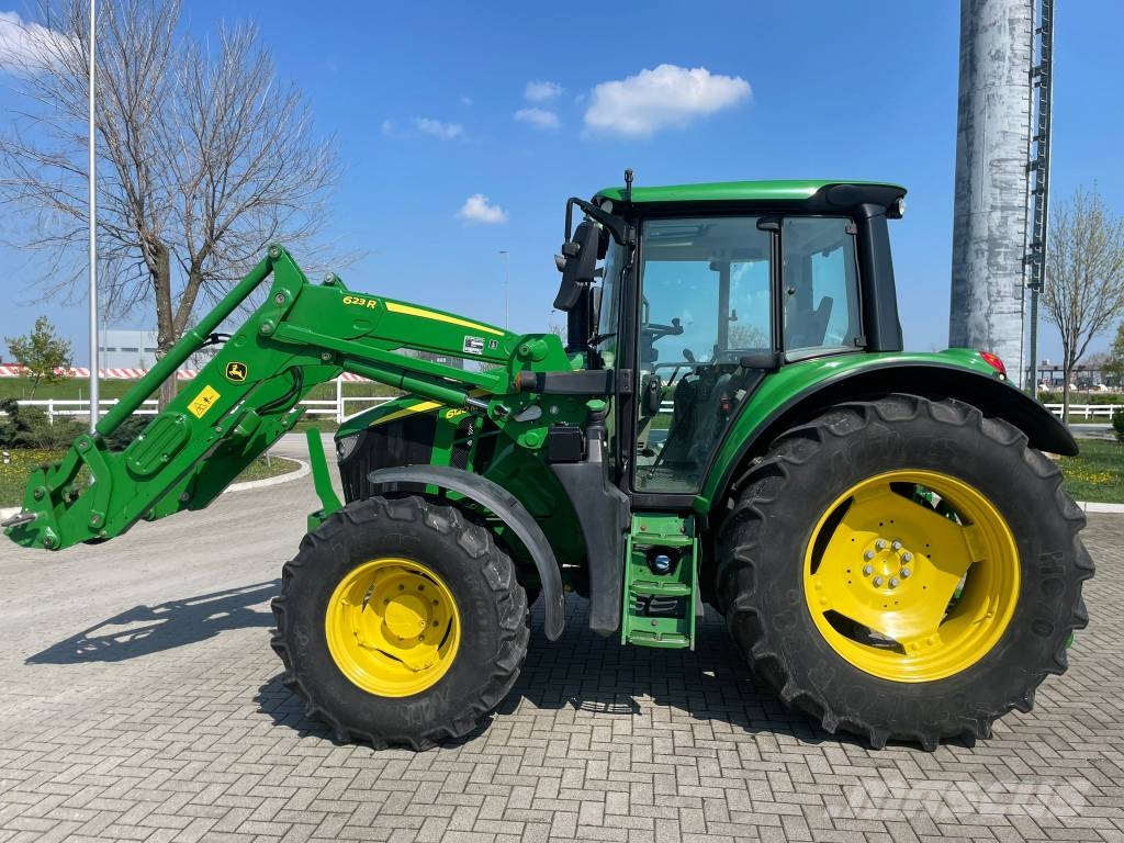 John Deere M 6120 4X4 Трактора
