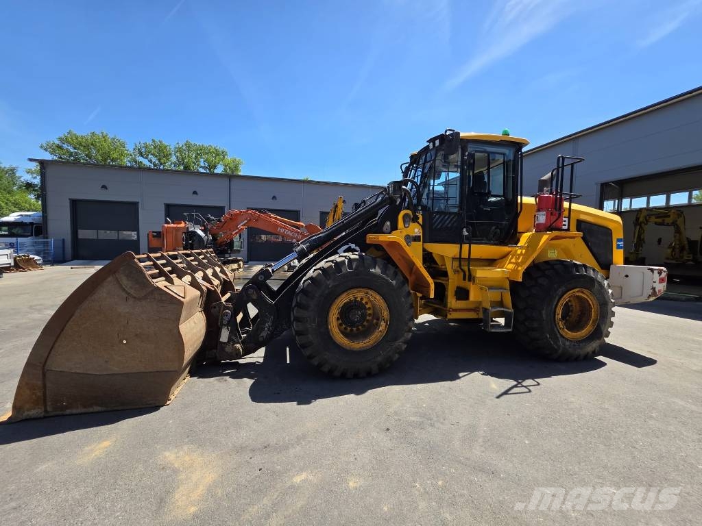 JCB 457 لوادر بعجل
