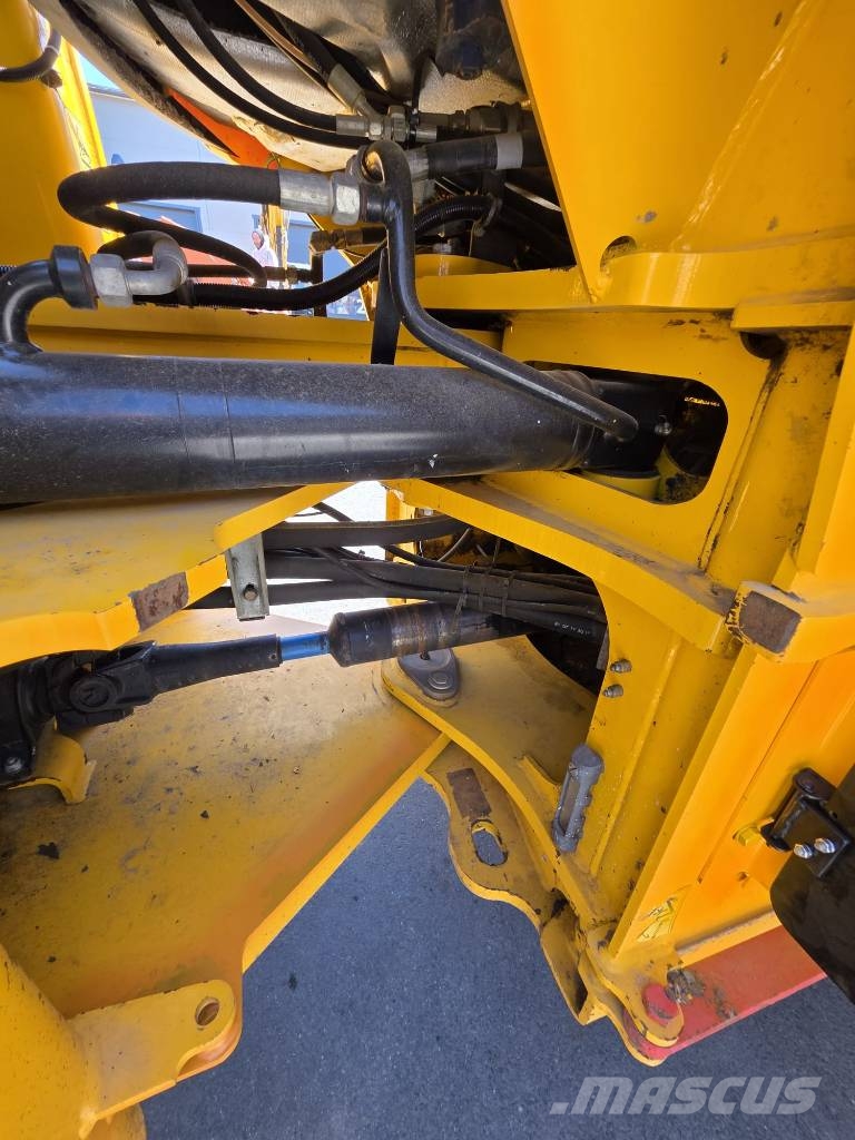 JCB 457 لوادر بعجل