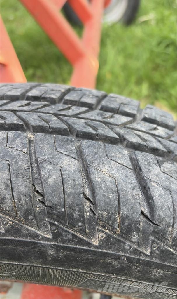 Kuhn GF 8501 T Okretači i sakupljači sena