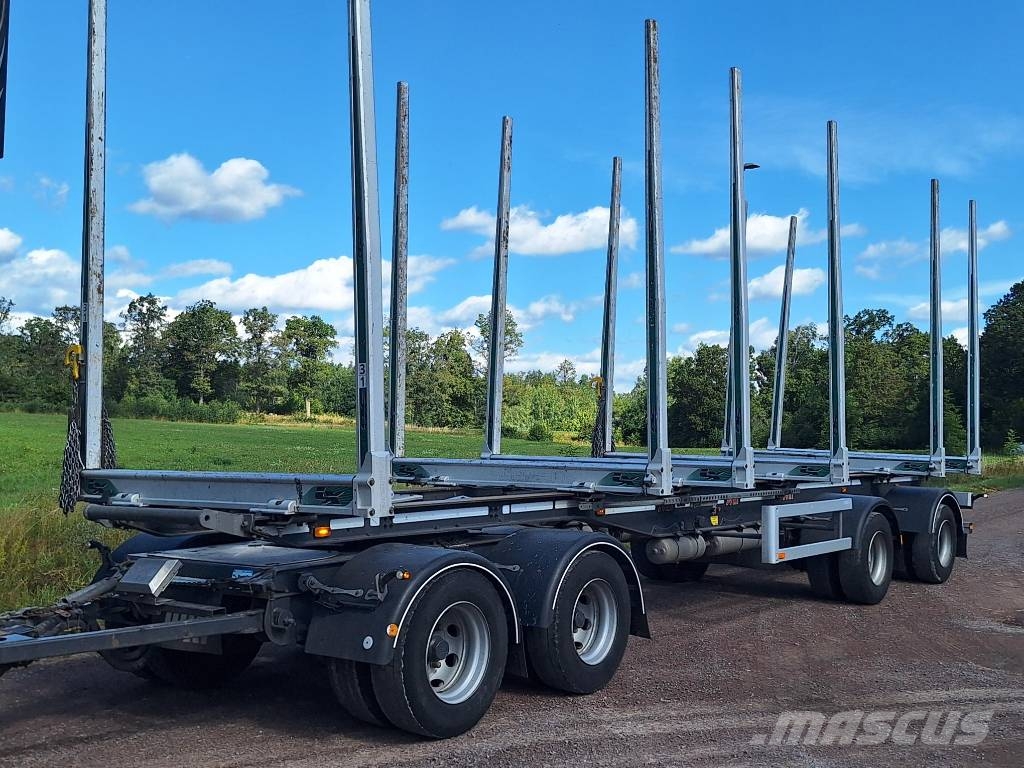Scania R590 LB6x4 Transportes de madera
