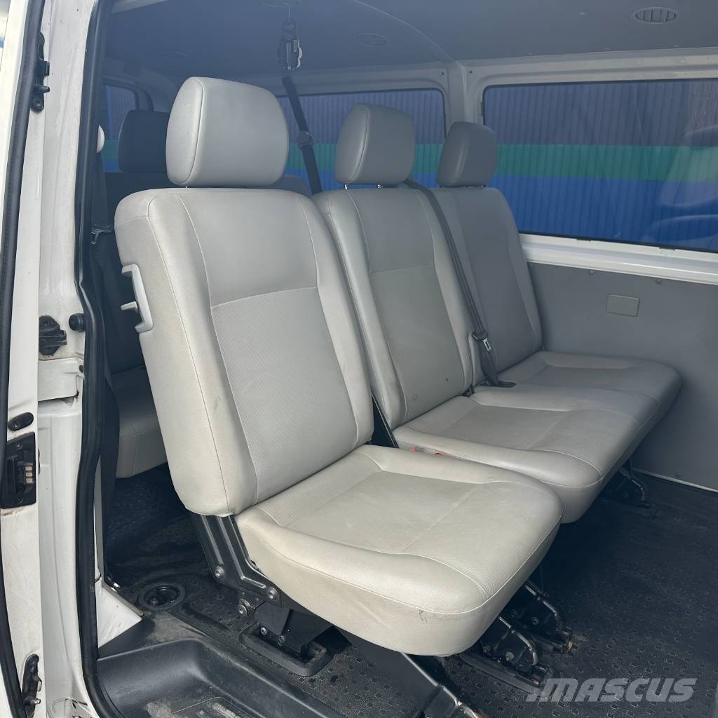 Volkswagen T5 Lang / 2.0 TDI 4Motion (4x4) / 8+1 Sitzplätze / Cars