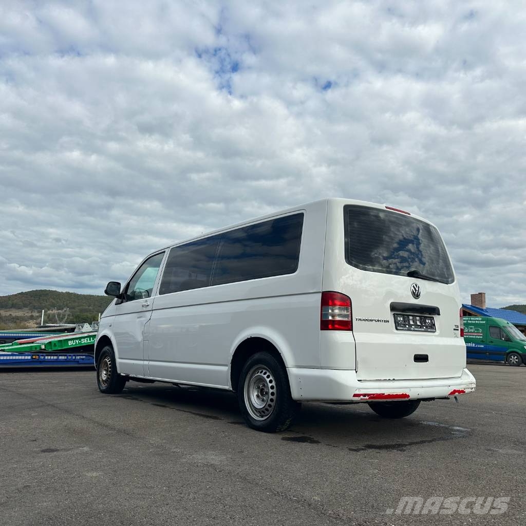 Volkswagen T5 Lang / 2.0 TDI 4Motion (4x4) / 8+1 Sitzplätze / Cars