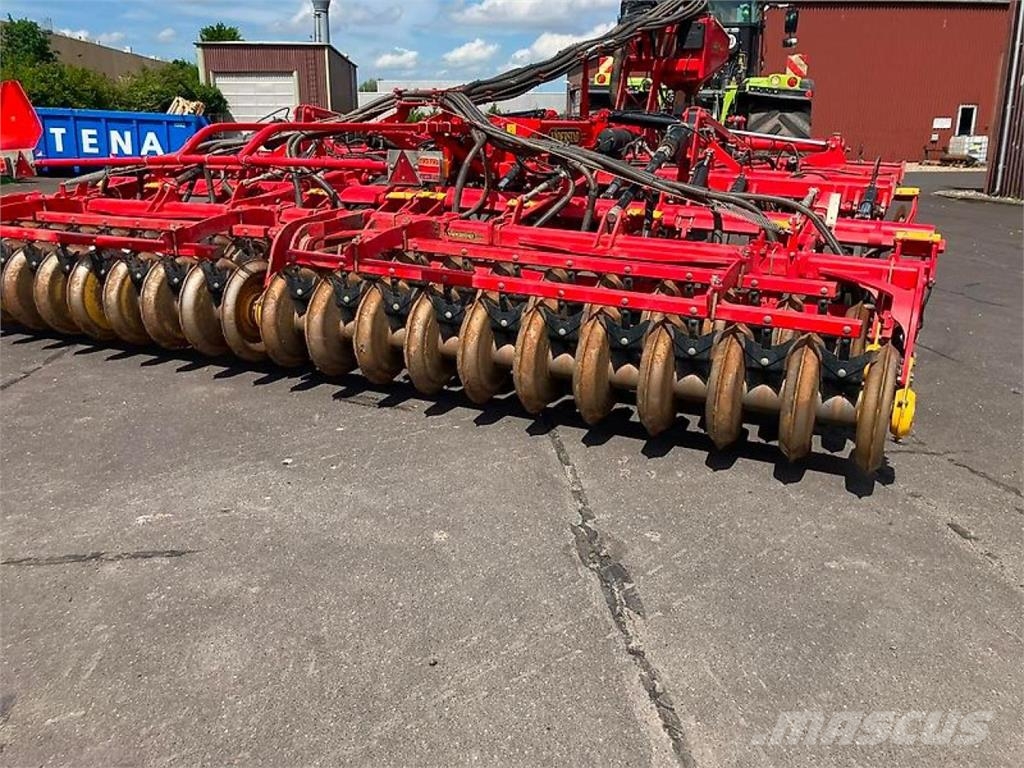 Väderstad TOPDOWN 600 Kultywatory
