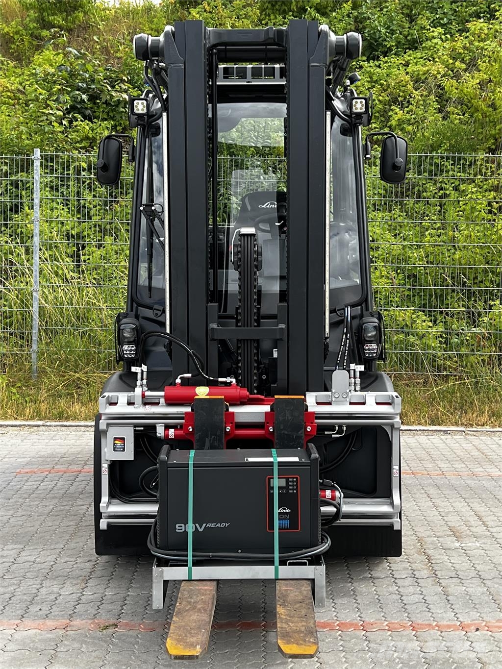 Linde X50 Електрически вилични кари-повдигачи