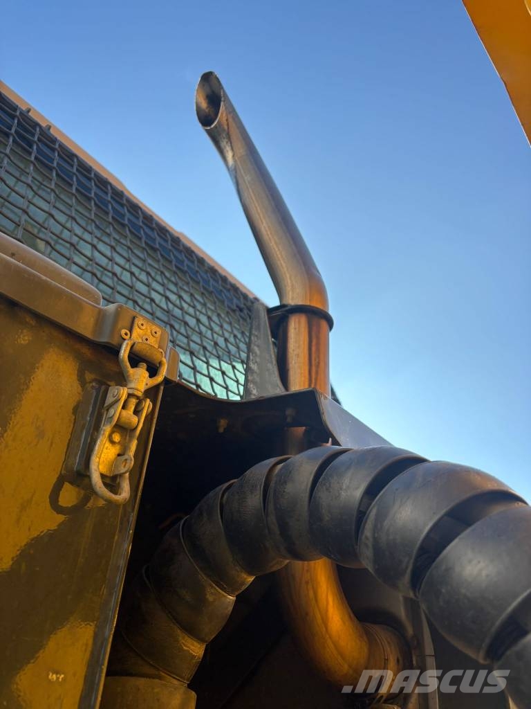 Bell B 20 E Dumper - Knickgelenk