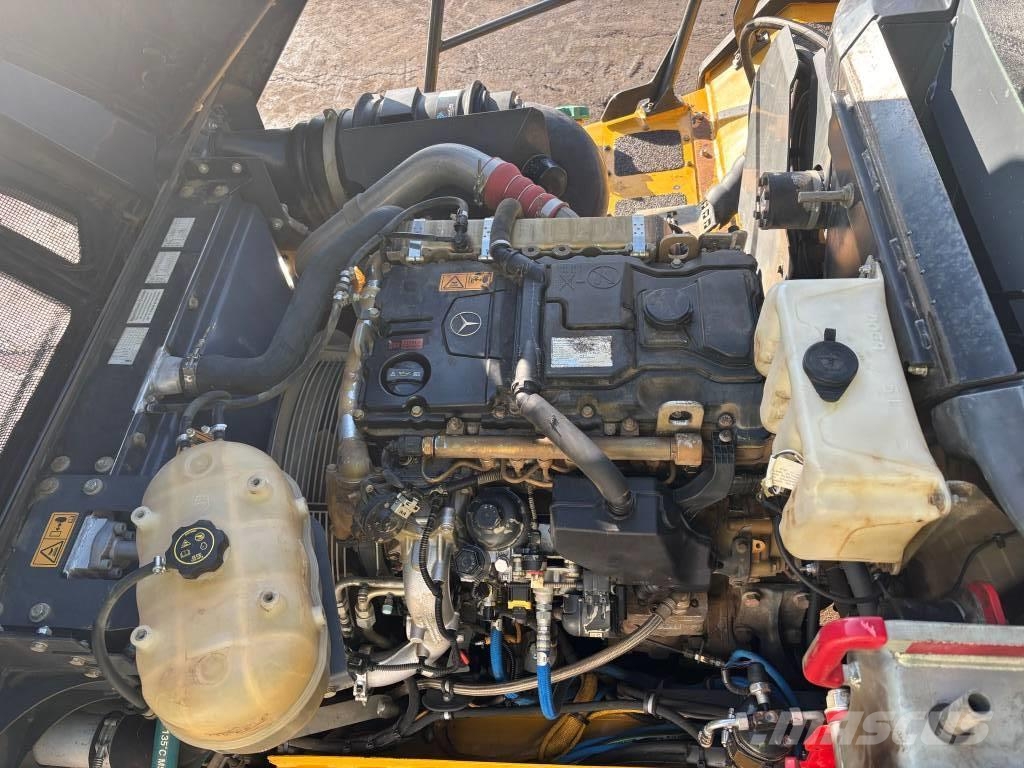 Bell B 20 E Dumper - Knickgelenk