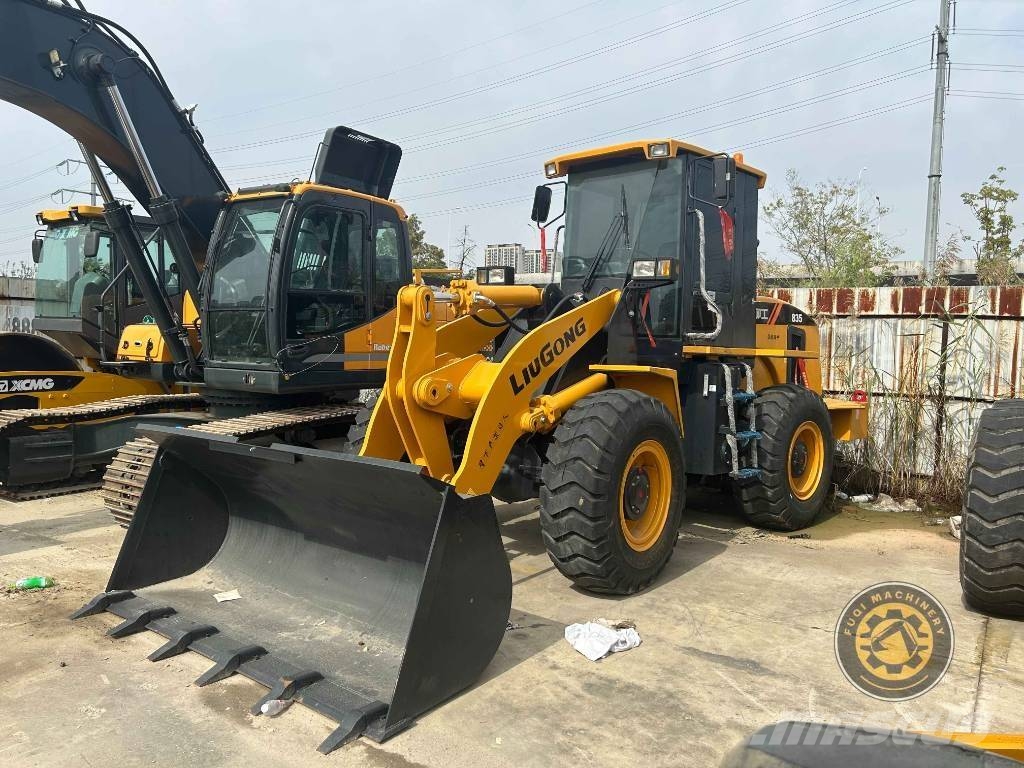 LiuGong 835  휠로우더