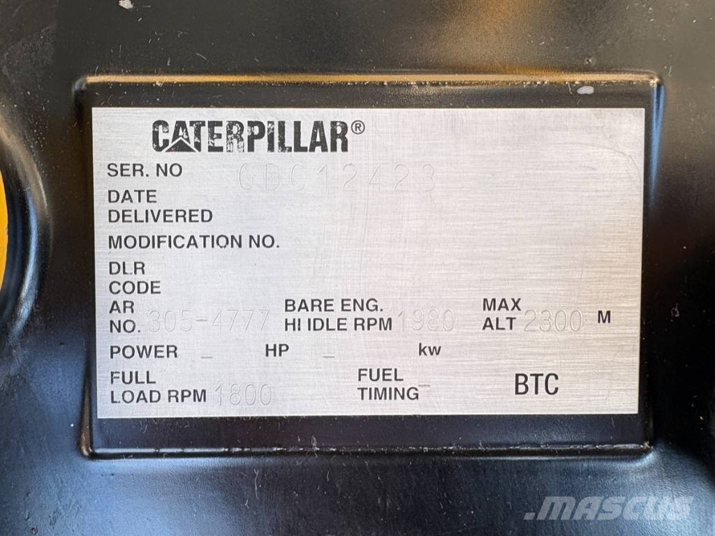CAT 320DL LONG REACH Гусеничні екскаватори