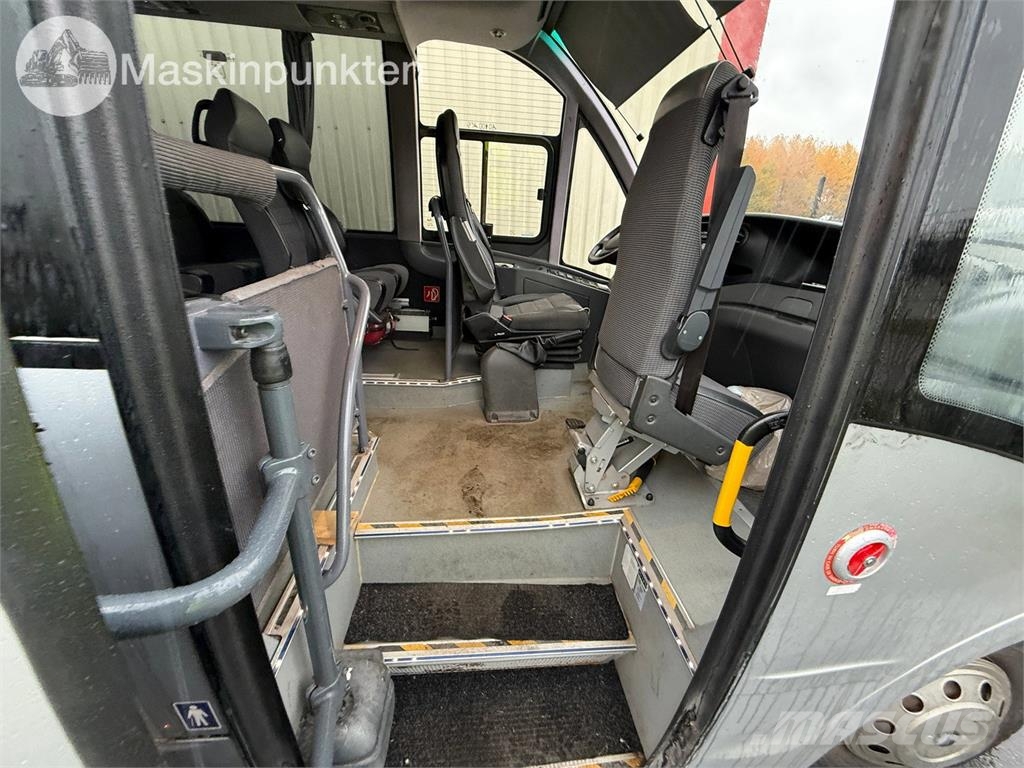 Iveco First Koolibussid