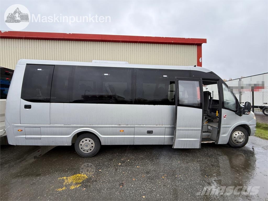 Iveco First Koolibussid