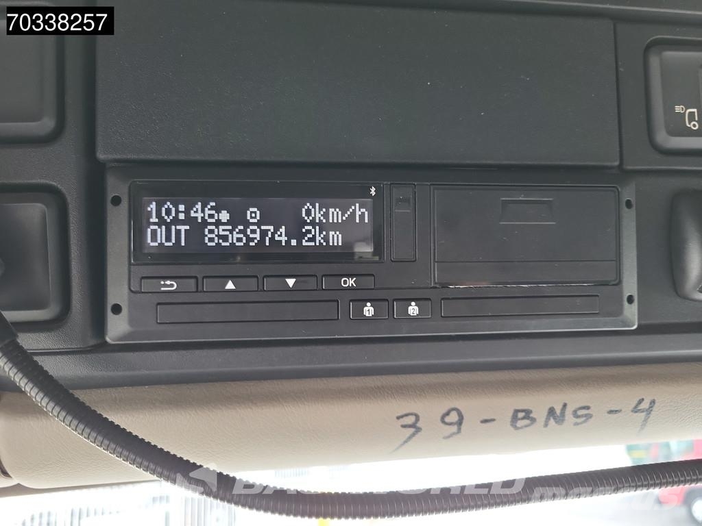 DAF XF 460 4X2 SSC Mega NL-Truck 2x Tanks ACC Tractor Units