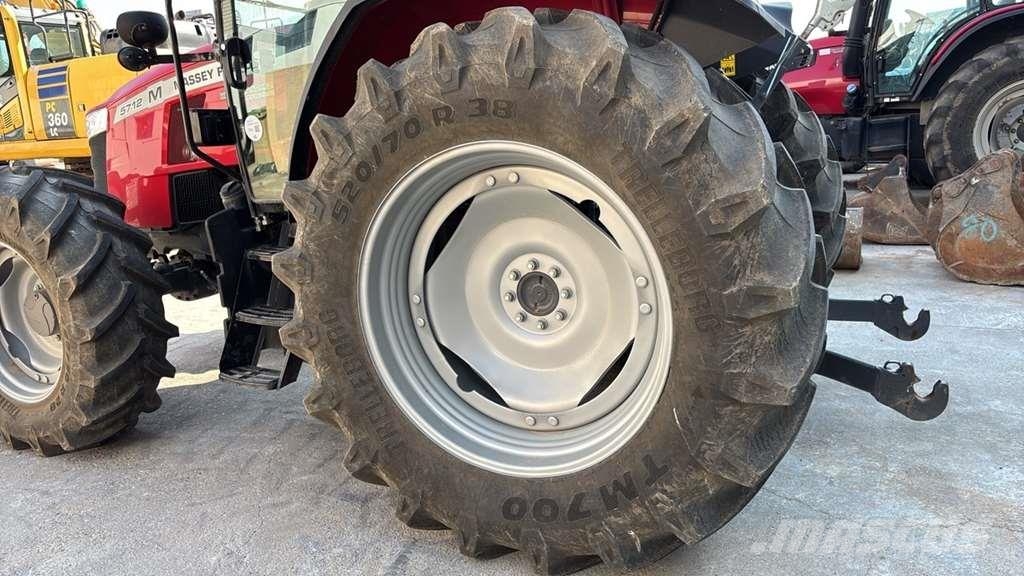 Massey Ferguson MF 5712 M Traktorer