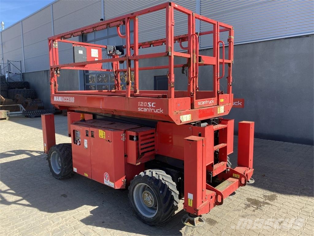 Manitou 120SC Scissor lifts