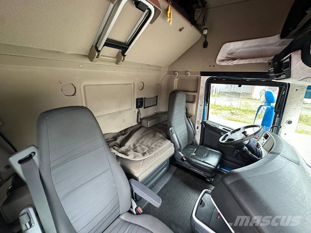Scania R560 6X2 Seria 1288 Temperature controlled trucks