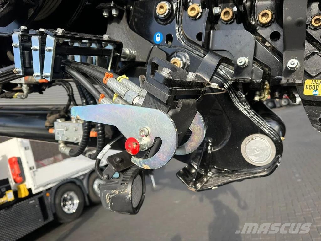MAN TGS 35.520 OPEN LAADBAK MET EFFER iQ.1400 HP-9 KRA Автокранове