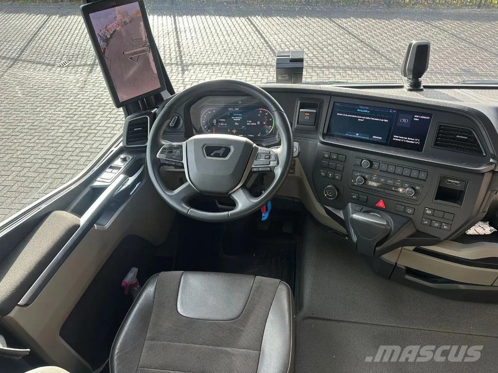 MAN TGS 35.520 OPEN LAADBAK MET EFFER iQ.1400 HP-9 KRA Автокранове