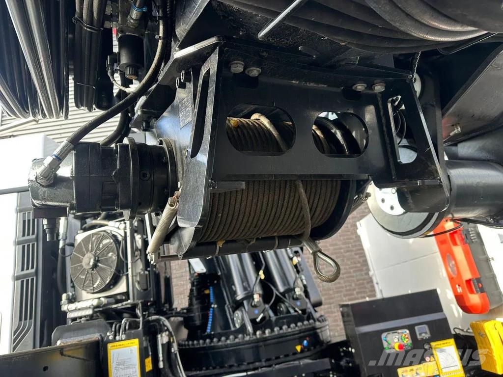 MAN TGS 35.520 OPEN LAADBAK MET EFFER iQ.1400 HP-9 KRA Автокранове