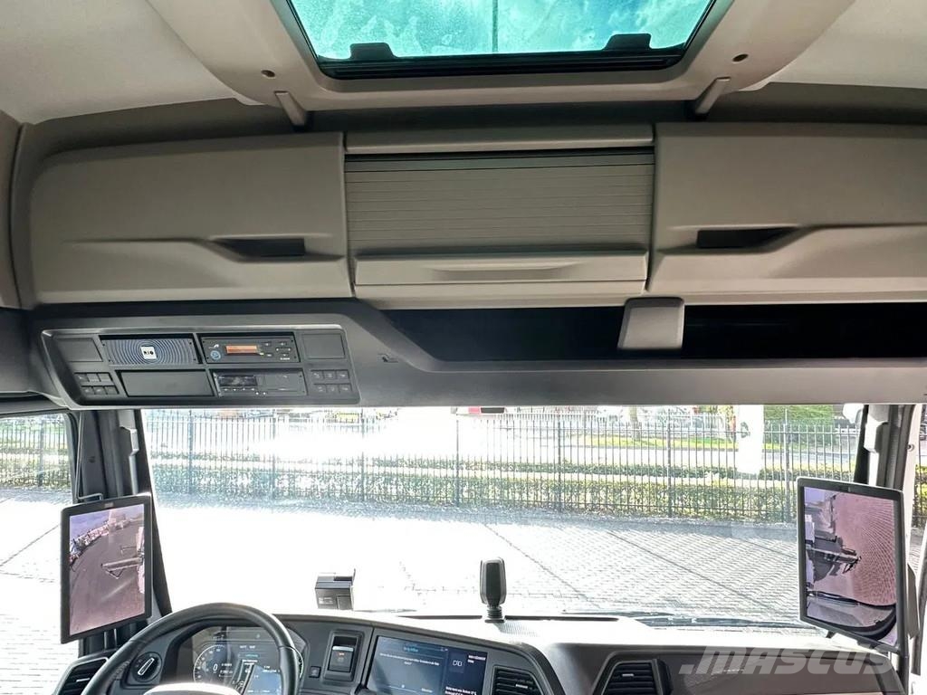 MAN TGS 35.520 OPEN LAADBAK MET EFFER iQ.1400 HP-9 KRA Автокранове