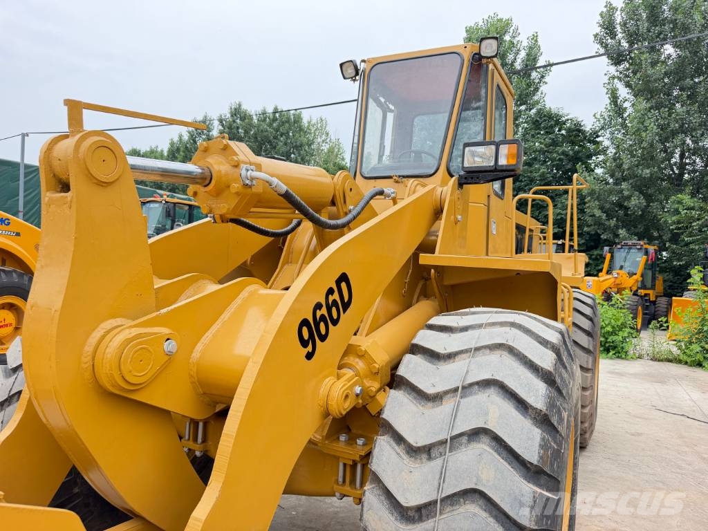 CAT 966D 휠로우더