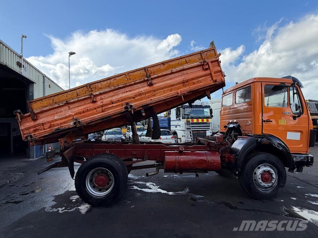 Mercedes-Benz SK 1922 Kipper - Meiller Kipper - 4x4 - Big Axles Kiper tovornjaki