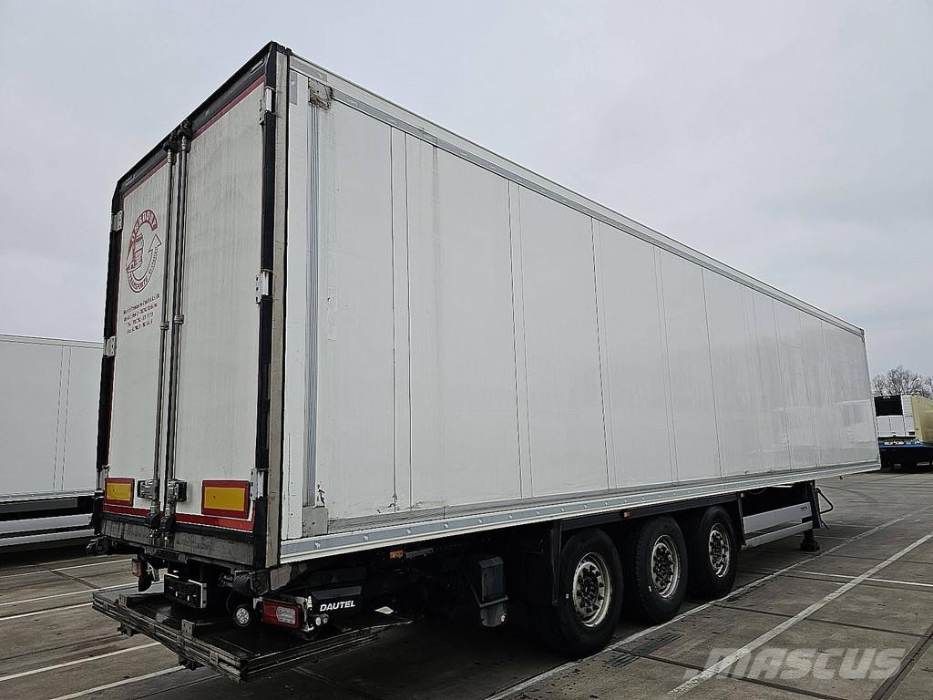 Schmitz Cargobull SKO 24/L-13.4 FP Semi remorque frigorifique