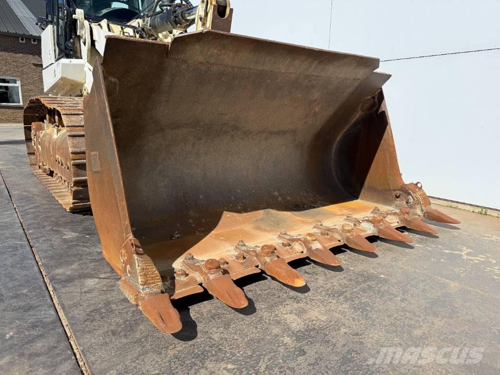 CAT 963D - Ripper / Airco / CE Certified Rupsladers