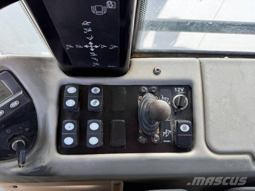 CAT 963D - Ripper / Airco / CE Certified Rupsladers