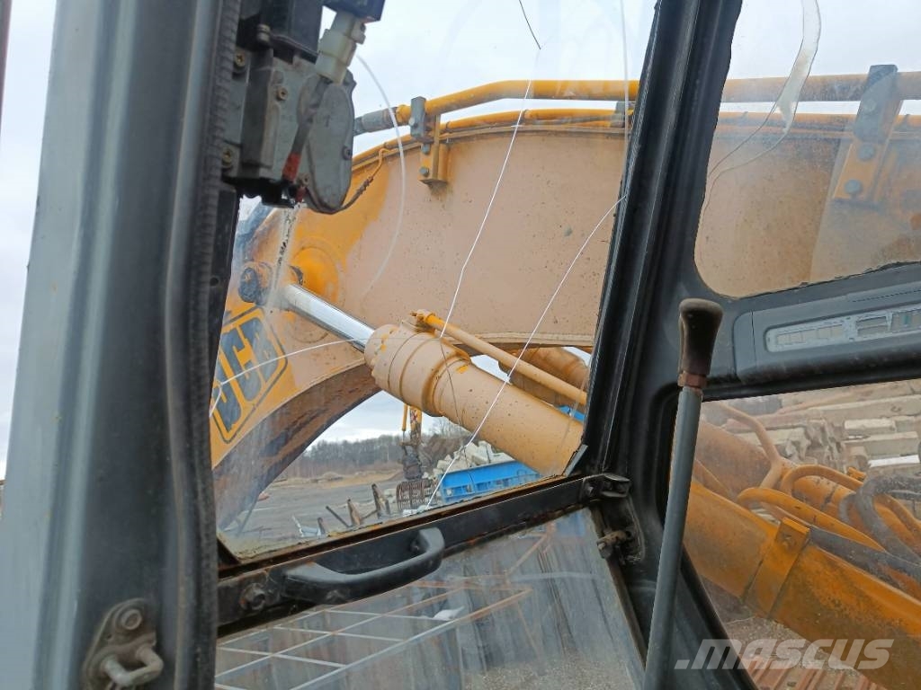 JCB JS 200 LC / For spearparts. Rupsgraafmachines