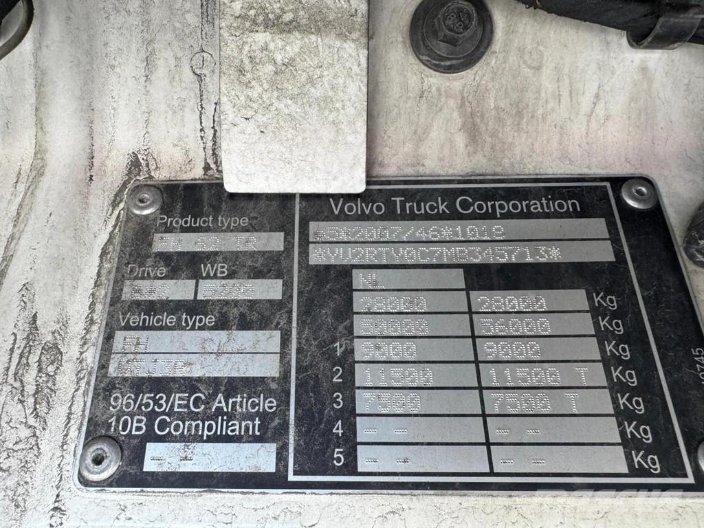 Volvo FH 6X2 EURO 6 LIFTAS + DRACO TRAILER + DHOLLANDIA Isotermos y frigoríficos