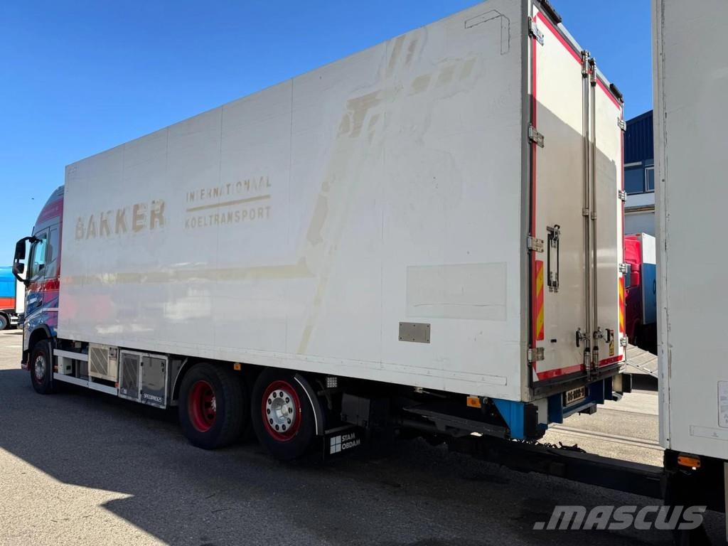 Volvo FH 6X2 EURO 6 LIFTAS + DRACO TRAILER + DHOLLANDIA Isotermos y frigoríficos