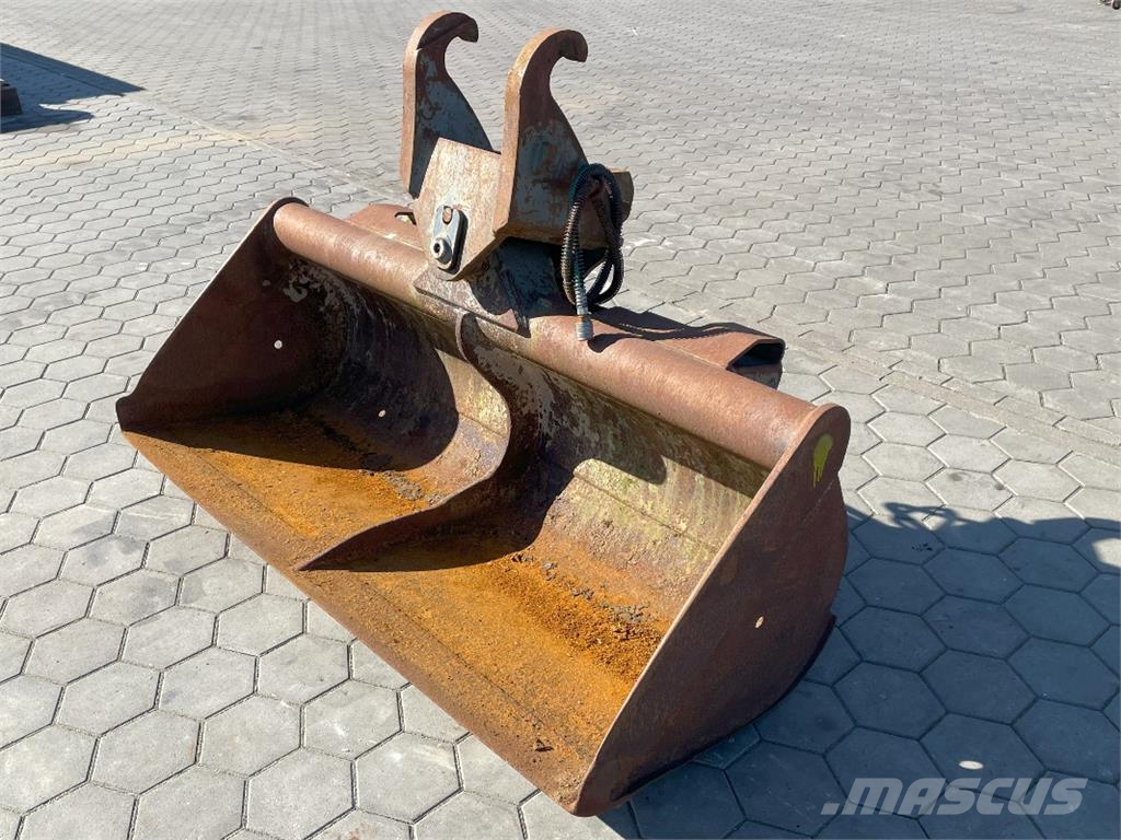 UNIVERSALLÖFFEL 2.000 MM Farm machinery