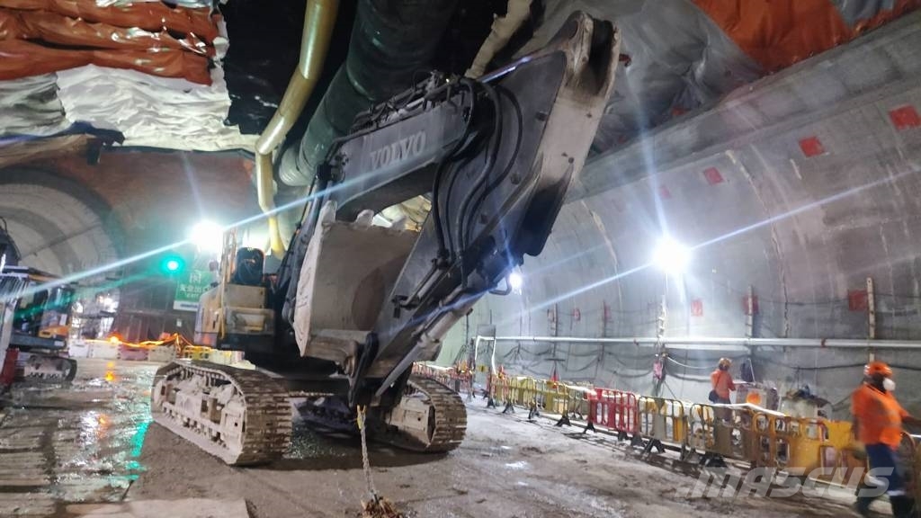 Volvo Excavator EC480DL Bageri guseničari