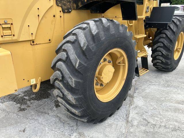 CAT CAT 910K Utovarivači na točkove