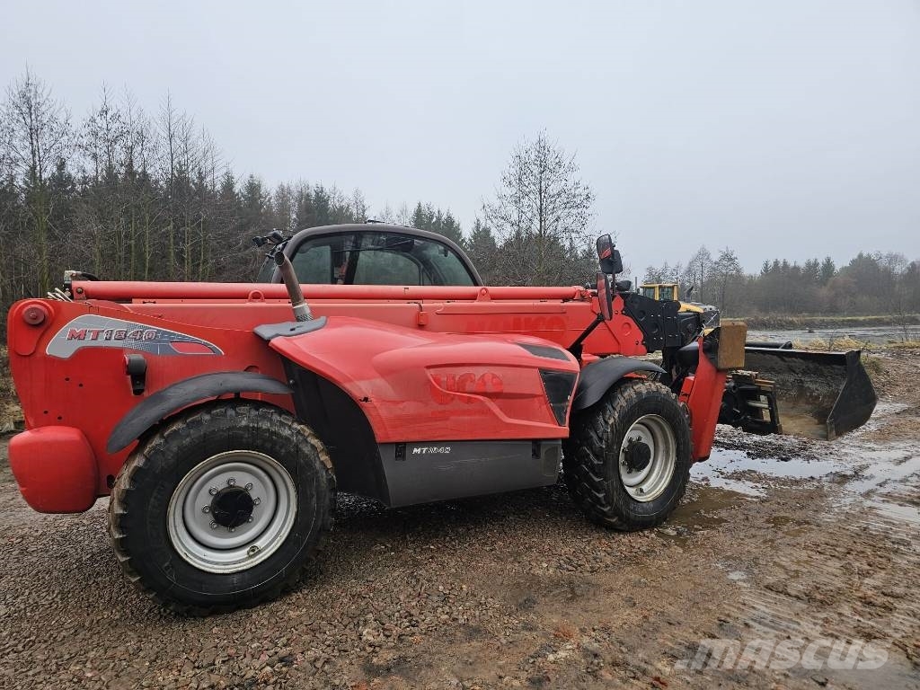 Manitou MT1840 Teleskopiskie manipulatori