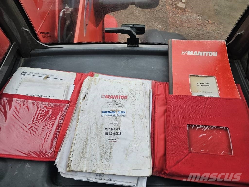 Manitou MT1840 Teleskopiskie manipulatori