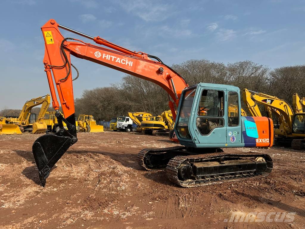 Hitachi EX120 Gravemaskiner på larvebånd
