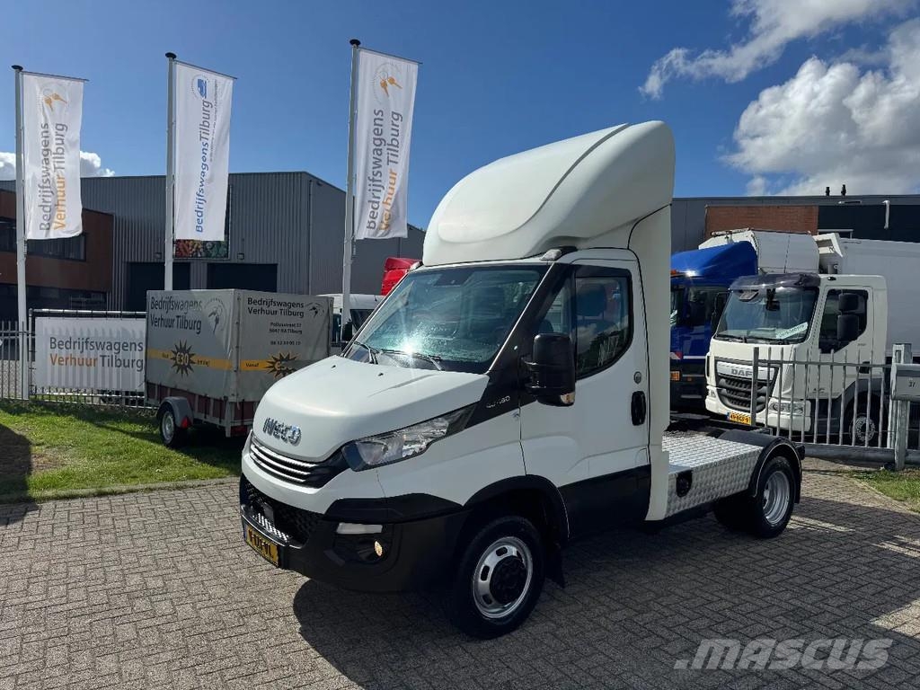 Iveco Daily 40C18 Hi-Matic (Aut.) BE Trekker 9,2 Ton Andre varebiler