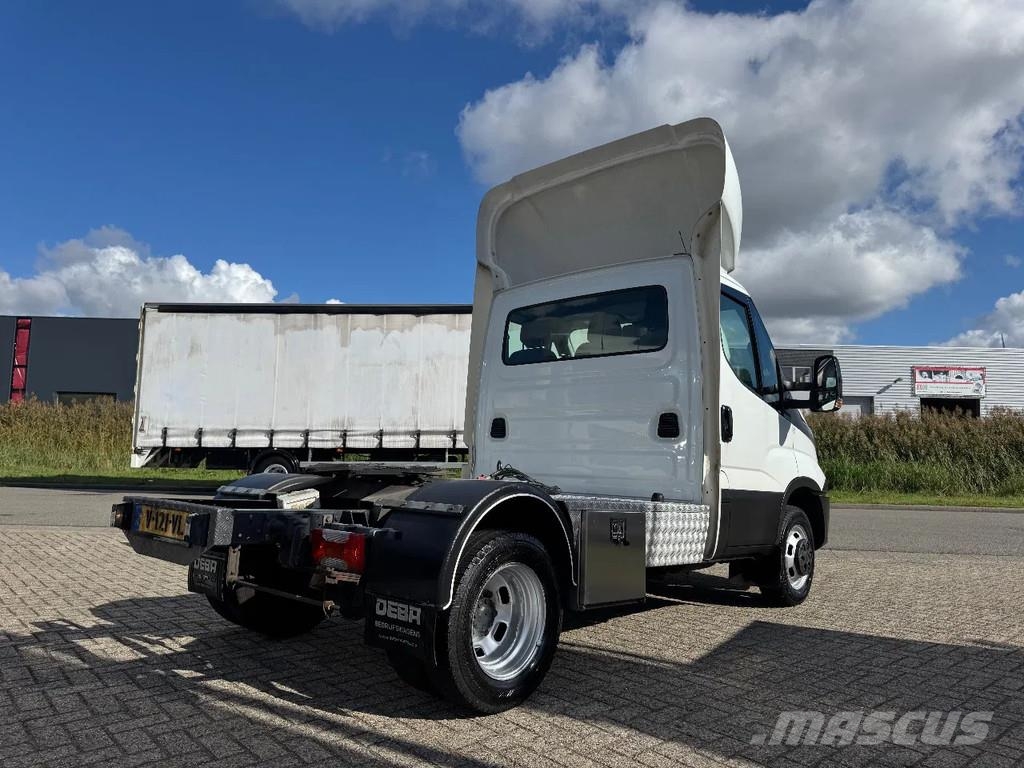 Iveco Daily 40C18 Hi-Matic (Aut.) BE Trekker 9,2 Ton Andre varebiler