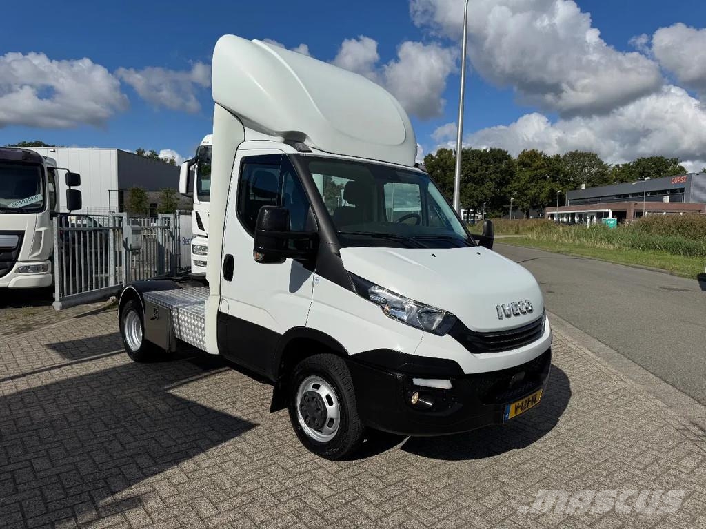 Iveco Daily 40C18 Hi-Matic (Aut.) BE Trekker 9,2 Ton Andre varebiler