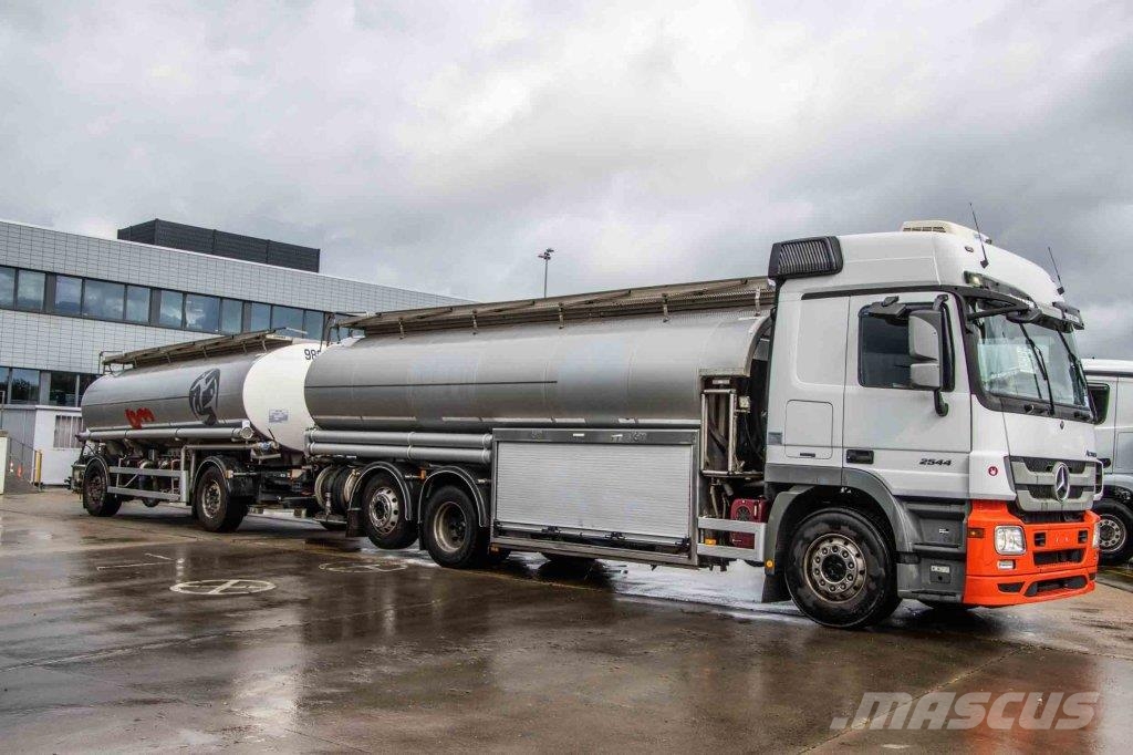  MAYGAR MAGYAR INOX 17.700L-6COMP Säiliöperävaunut