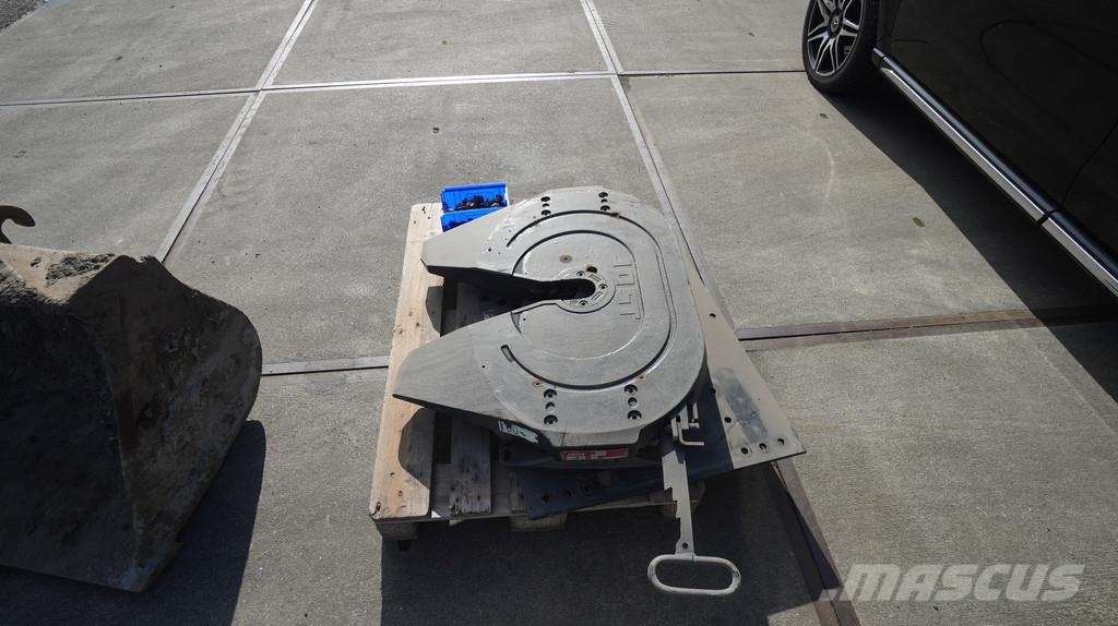 Jost JSK 37C FIFTH WHEEL NEVER USED Construction - Autres