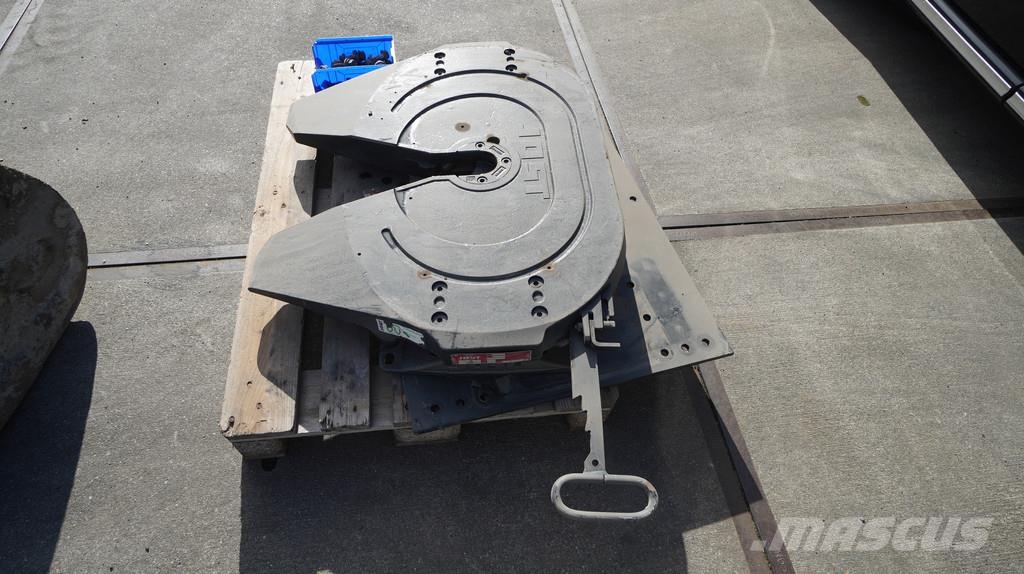 Jost JSK 37C FIFTH WHEEL NEVER USED Construction - Autres