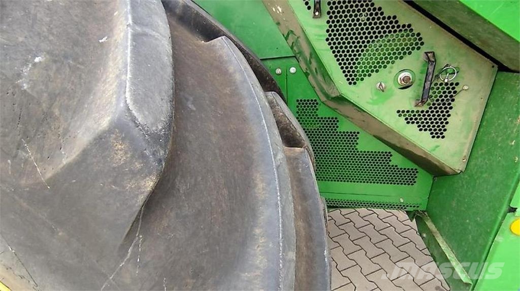 John Deere T560 HM Kombajni