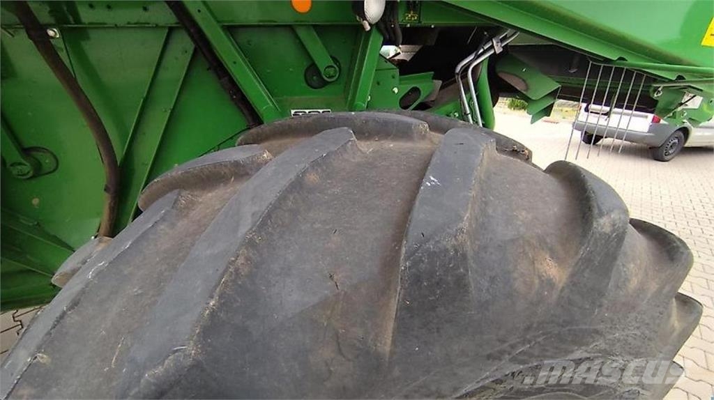 John Deere T560 HM Kombajni